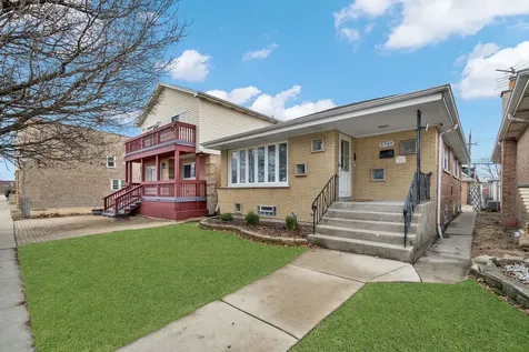 5749 West 63rd Place Chicago IL 60638