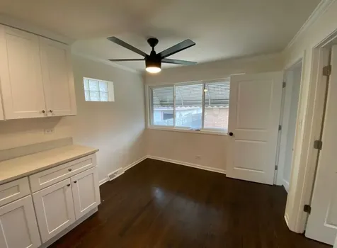 5749 West 63rd Place Chicago IL 60638