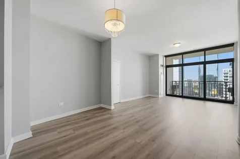 1322 South Prairie Avenue Chicago IL 60605