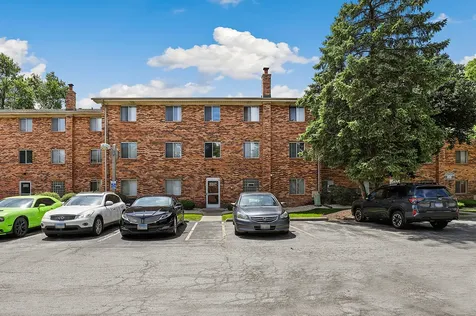5337 Waterbury Court Crestwood IL 60418