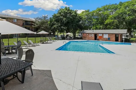 5337 Waterbury Court Crestwood IL 60418