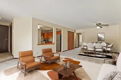 5337 Waterbury Court Crestwood IL 60418