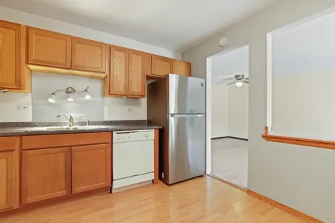 5337 Waterbury Court Crestwood IL 60418