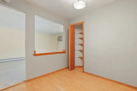 5337 Waterbury Court Crestwood IL 60418