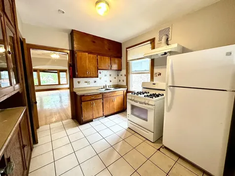 2010 South 11th Avenue Maywood IL 60153