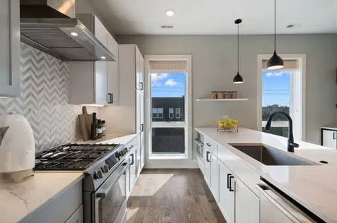 3016 West Belmont Avenue Chicago IL 60618
