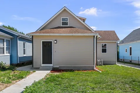 2010 3Y Avenue East Moline IL 61244