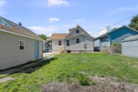 2010 3Y Avenue East Moline IL 61244