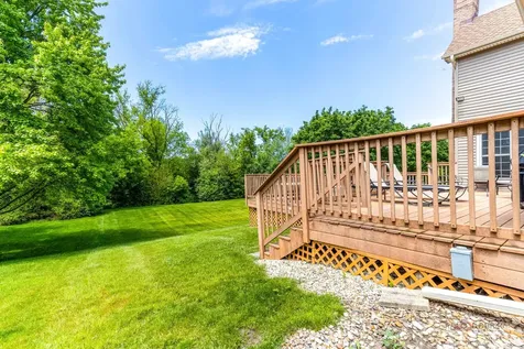 8 North Old Creek Road Vernon Hills IL 60061