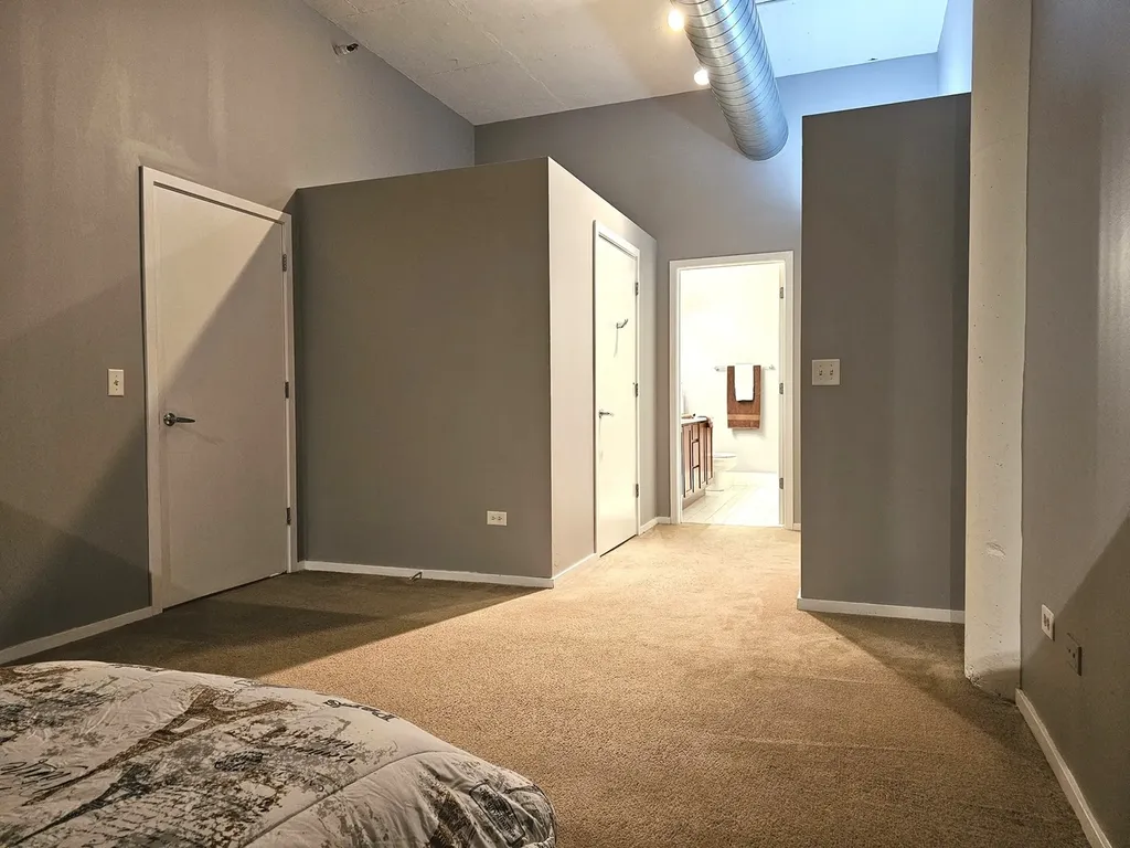 2323 West Pershing Road Chicago IL 60609