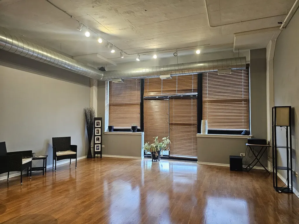 2323 West Pershing Road Chicago IL 60609