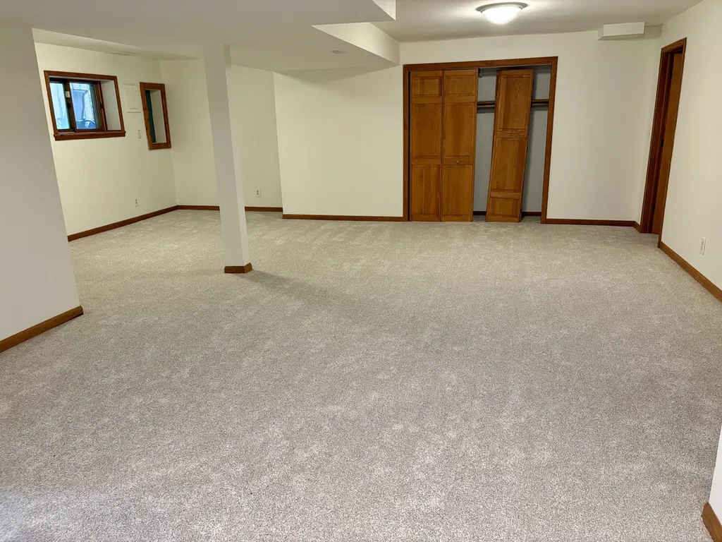 244 Knoll Street Wheaton IL 60187