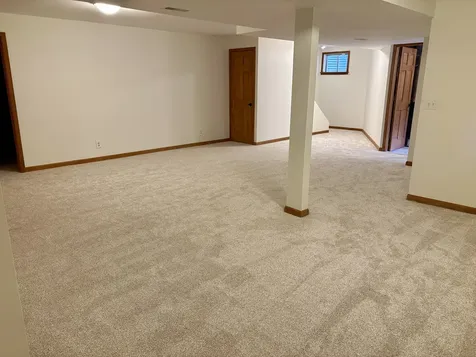 244 Knoll Street Wheaton IL 60187