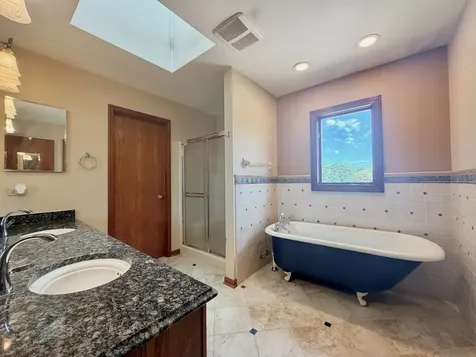 1 Genesee Court Bolingbrook IL 60440
