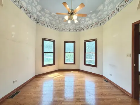 1 Genesee Court Bolingbrook IL 60440