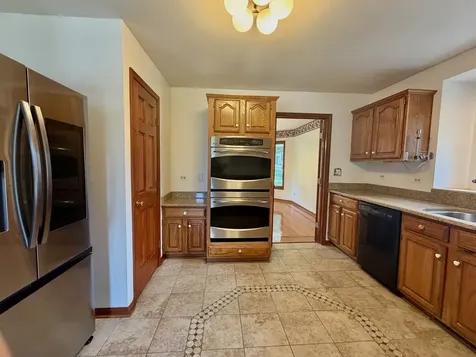 1 Genesee Court Bolingbrook IL 60440
