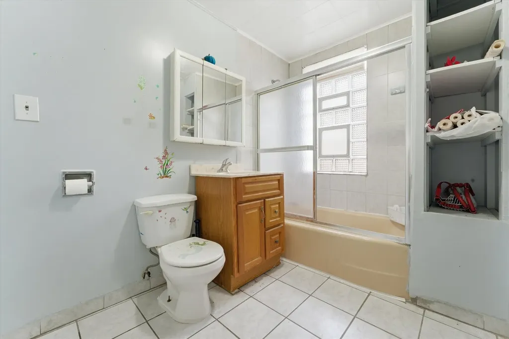 4431 South Washtenaw Avenue Chicago IL 60632