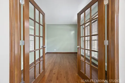 609 Spruce Court Oswego IL 60543