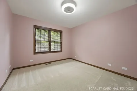 609 Spruce Court Oswego IL 60543