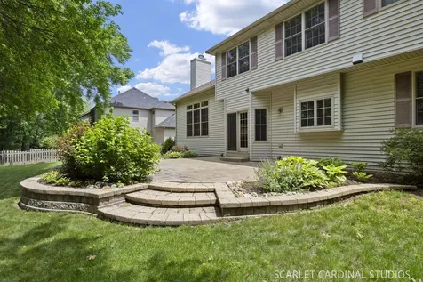 609 Spruce Court Oswego IL 60543