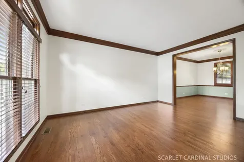 609 Spruce Court Oswego IL 60543