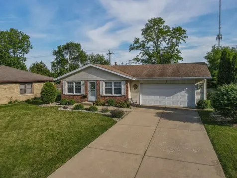 740 Burns Court Bourbonnais IL 60914