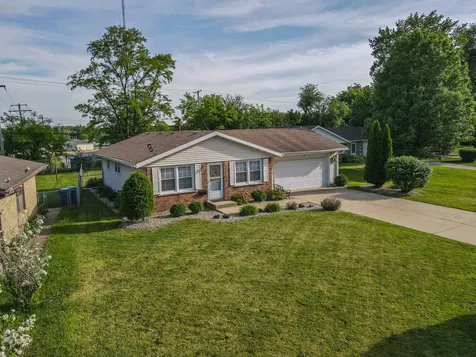 740 Burns Court Bourbonnais IL 60914