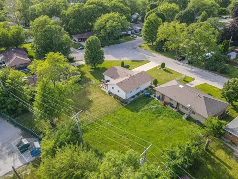 740 Burns Court Bourbonnais IL 60914