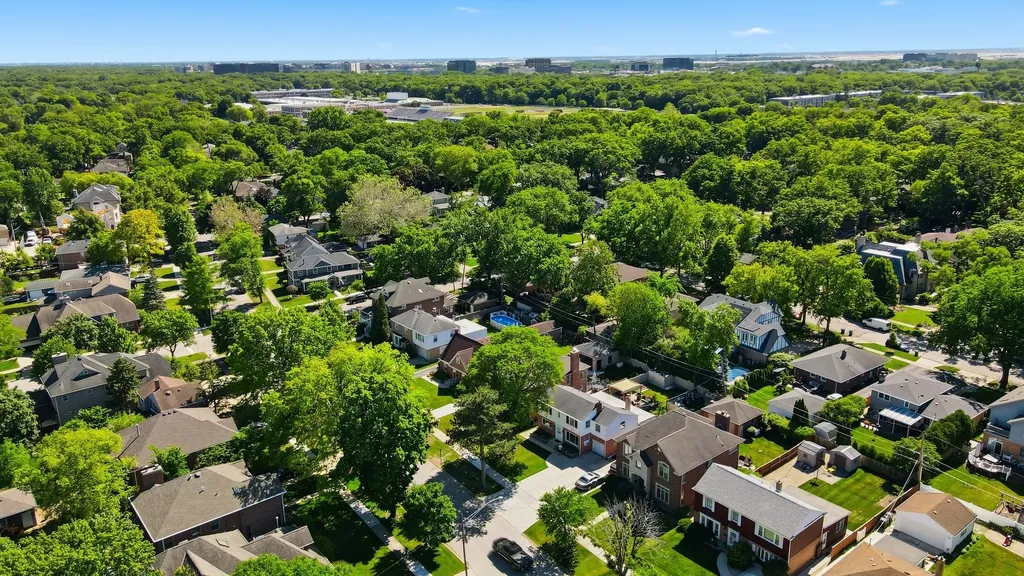 204 South Home Avenue Park Ridge IL 60068