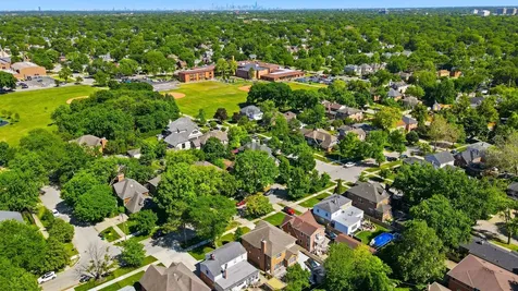 204 South Home Avenue Park Ridge IL 60068