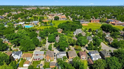204 South Home Avenue Park Ridge IL 60068