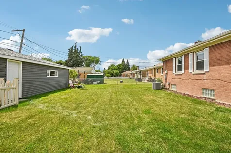 9329 Lincoln Avenue Brookfield IL 60513
