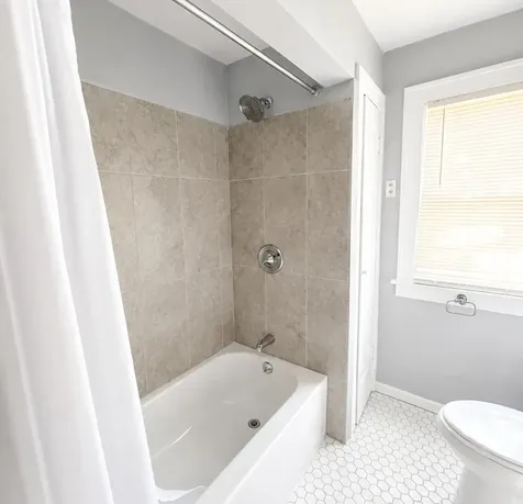 1527 Brookside Avenue Waukegan IL 60085