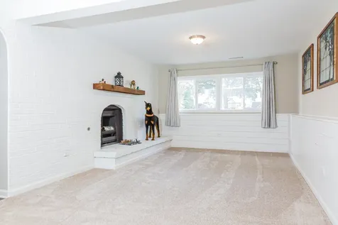 4N211 Avard Road West Chicago IL 60185
