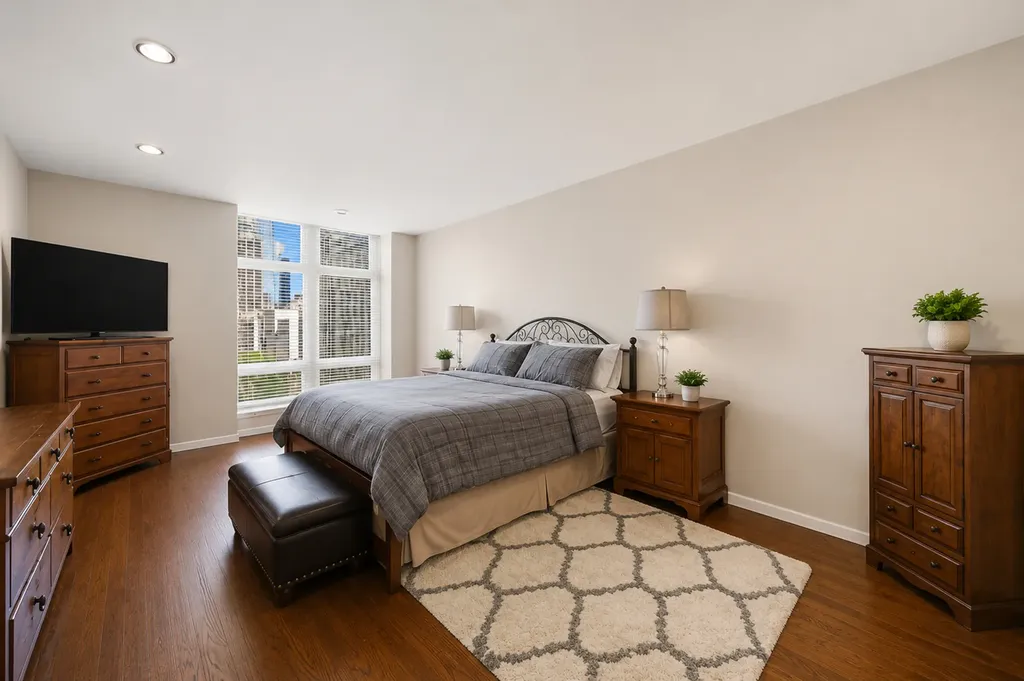 680 North Lake Shore Drive Chicago IL 60611