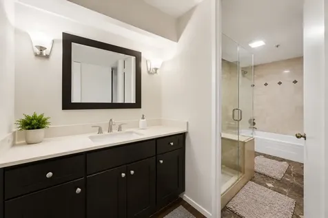 680 North Lake Shore Drive Chicago IL 60611