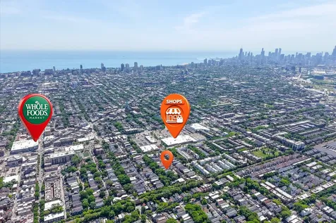 1717 West Nelson Street Chicago IL 60657