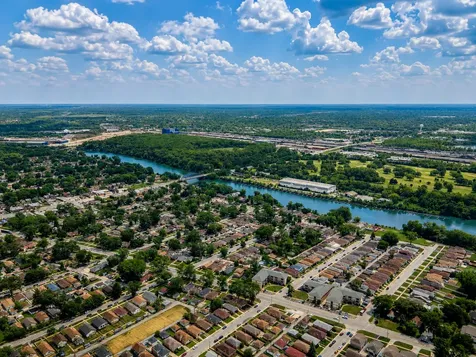 1025 - 49 West Vermont Street Calumet Park IL 60827