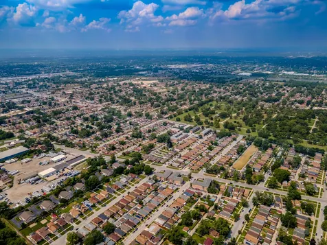 1025 - 49 West Vermont Street Calumet Park IL 60827
