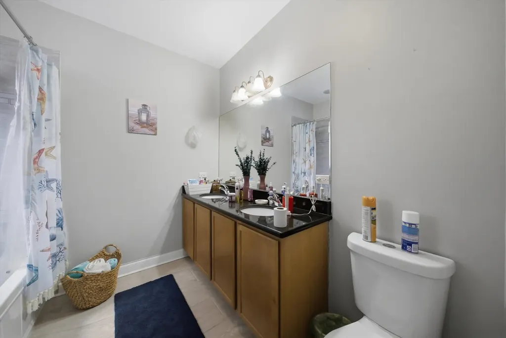 25 North Menard Avenue Chicago IL 60644