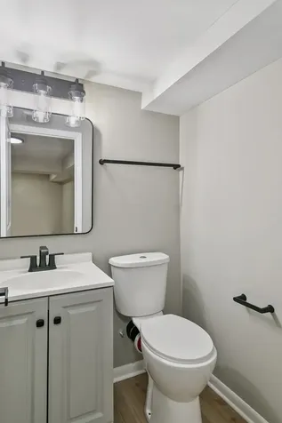 145 Walton Street Barrington IL 60010