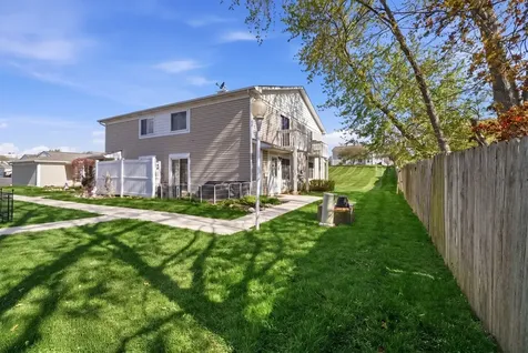 1495 Cornell Court Hoffman Estates IL 60169