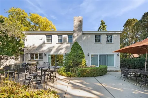 2130 Magnolia Lane Highland Park IL 60035