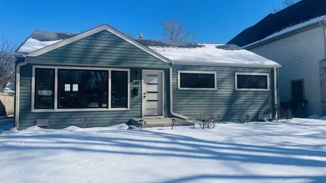 413 North Forest Avenue Mount Prospect IL 60056