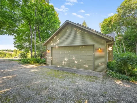 1856 Dorchester Court Davis IL 61019