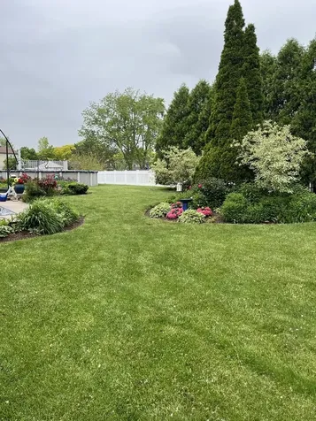 90 Rodenburg Road Roselle IL 60172