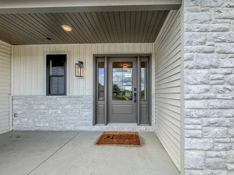 3016 Beringer Circle Urbana IL 61802