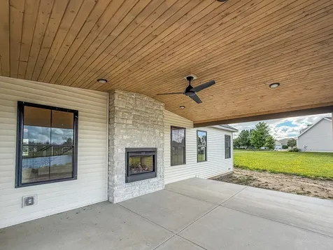 3016 Beringer Circle Urbana IL 61802