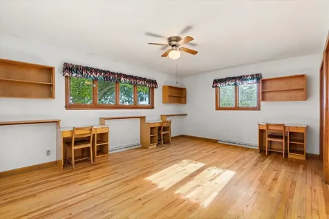 492 North 23rd Road Oglesby IL 61348