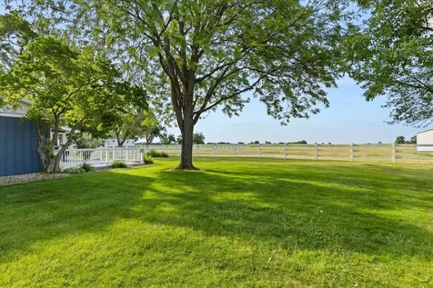 492 North 23rd Road Oglesby IL 61348